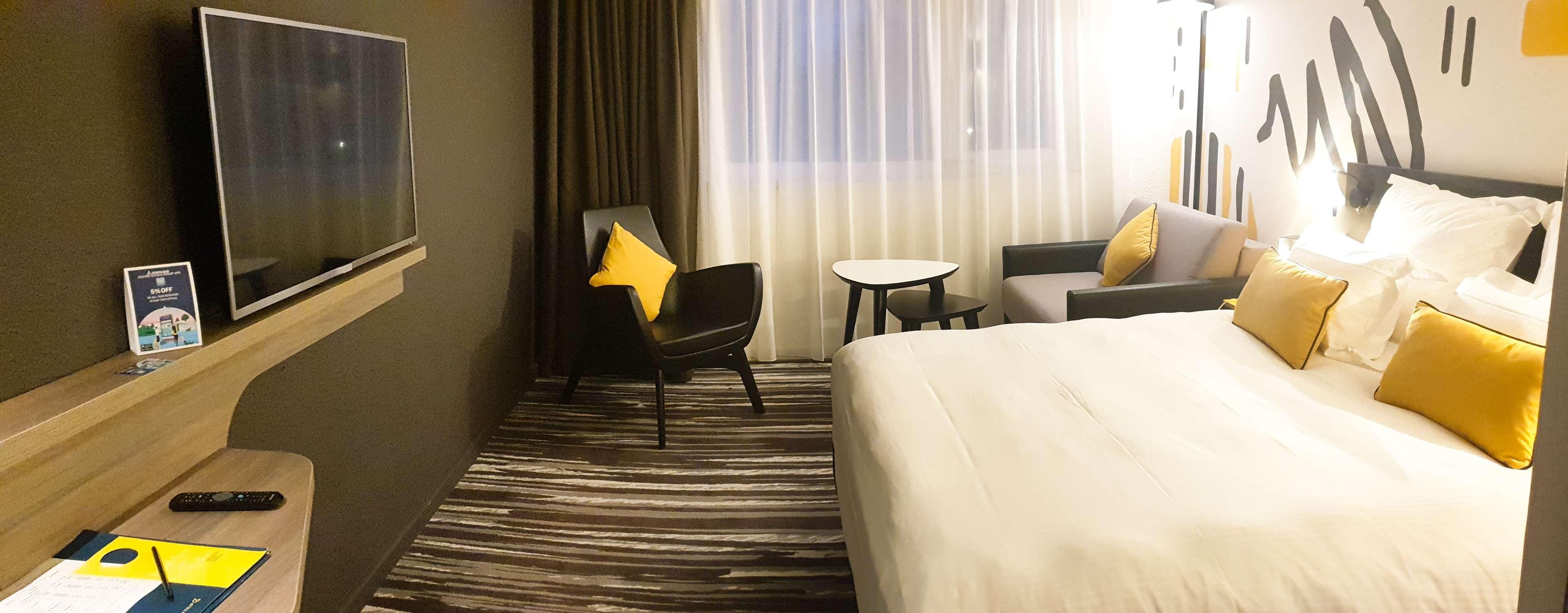 Hotel Golden Tulip Roissy Saint Witz Esterno foto