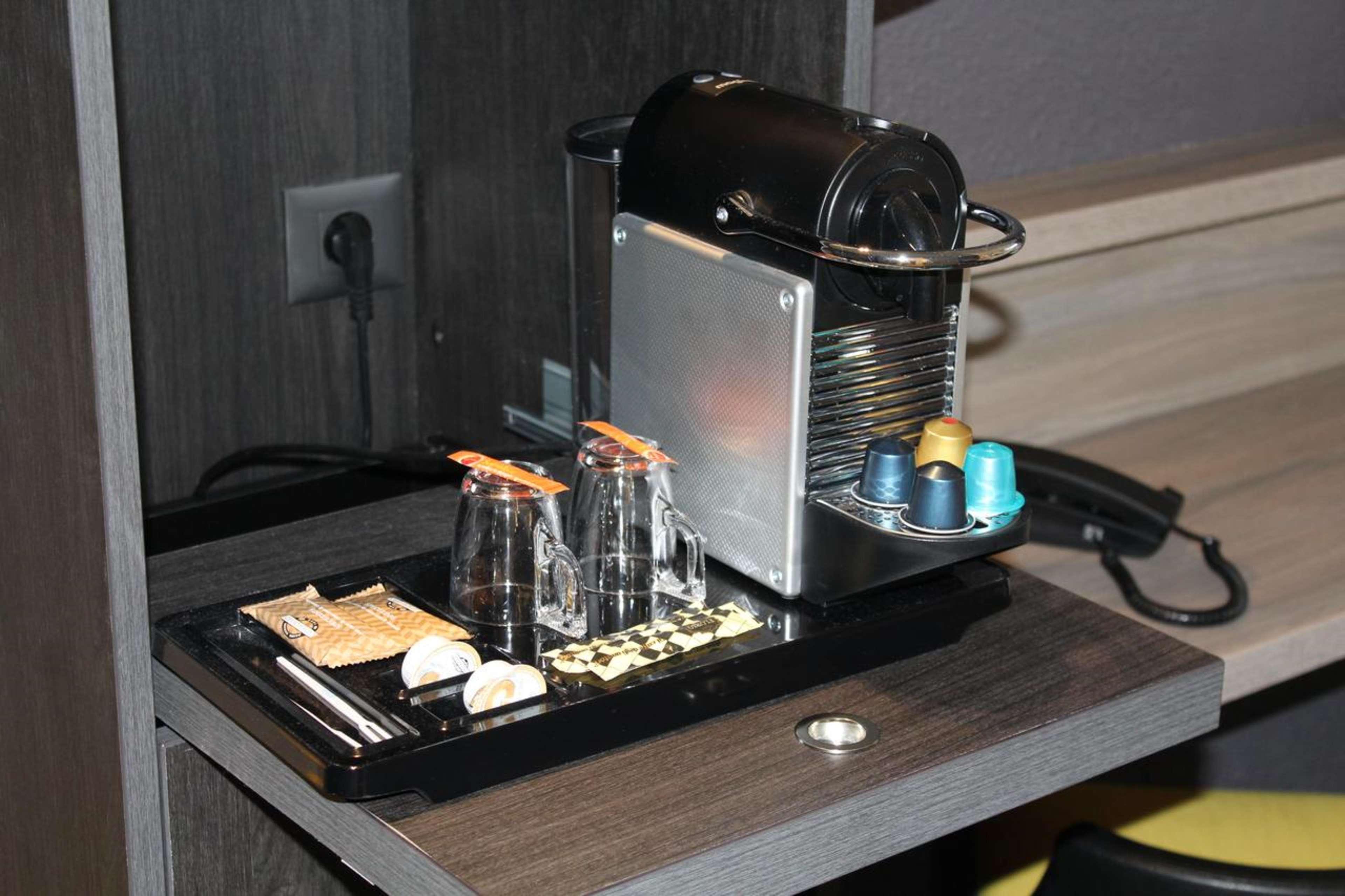 Hotel Golden Tulip Roissy Saint Witz Esterno foto