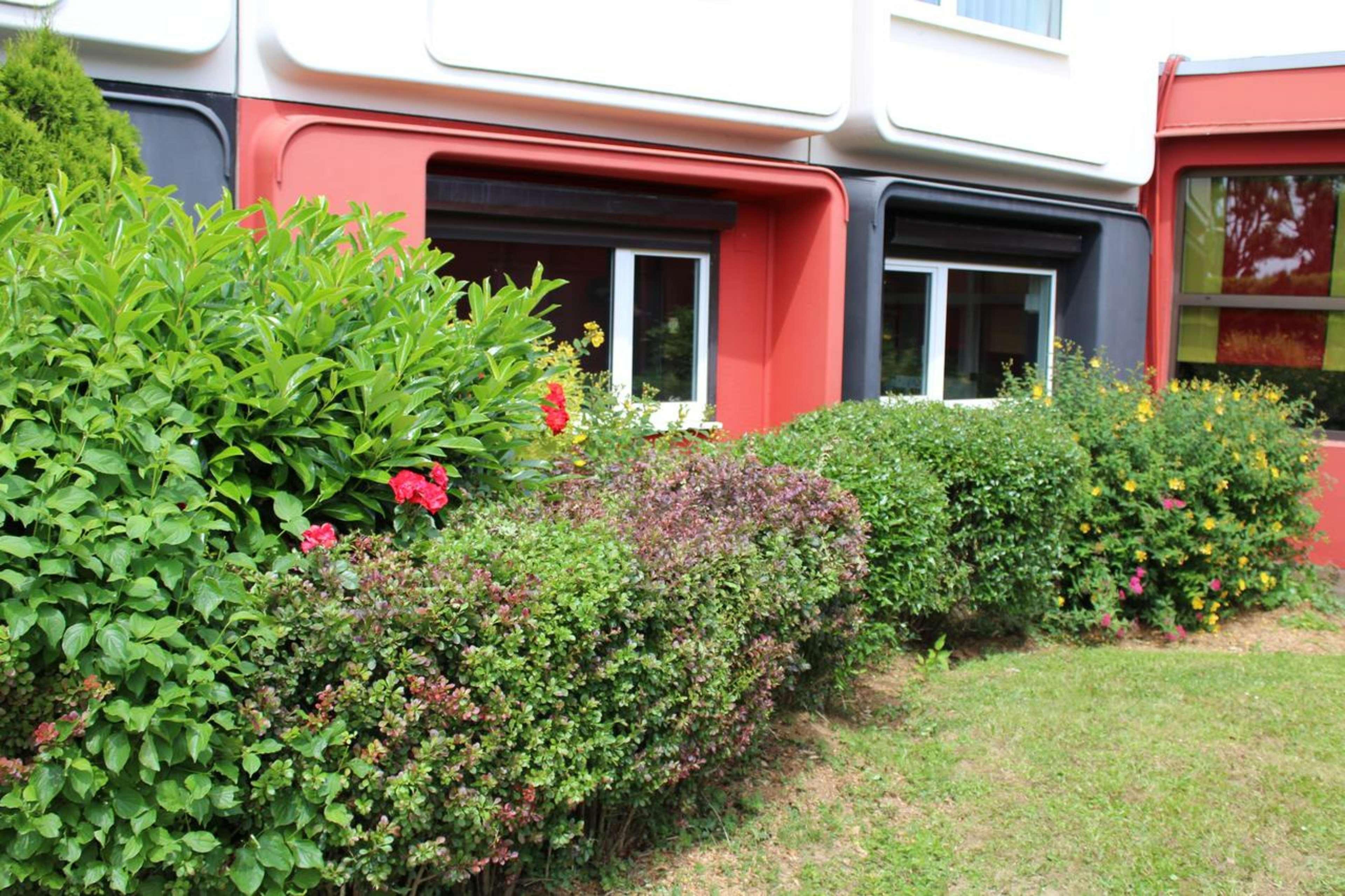 Hotel Golden Tulip Roissy Saint Witz Esterno foto