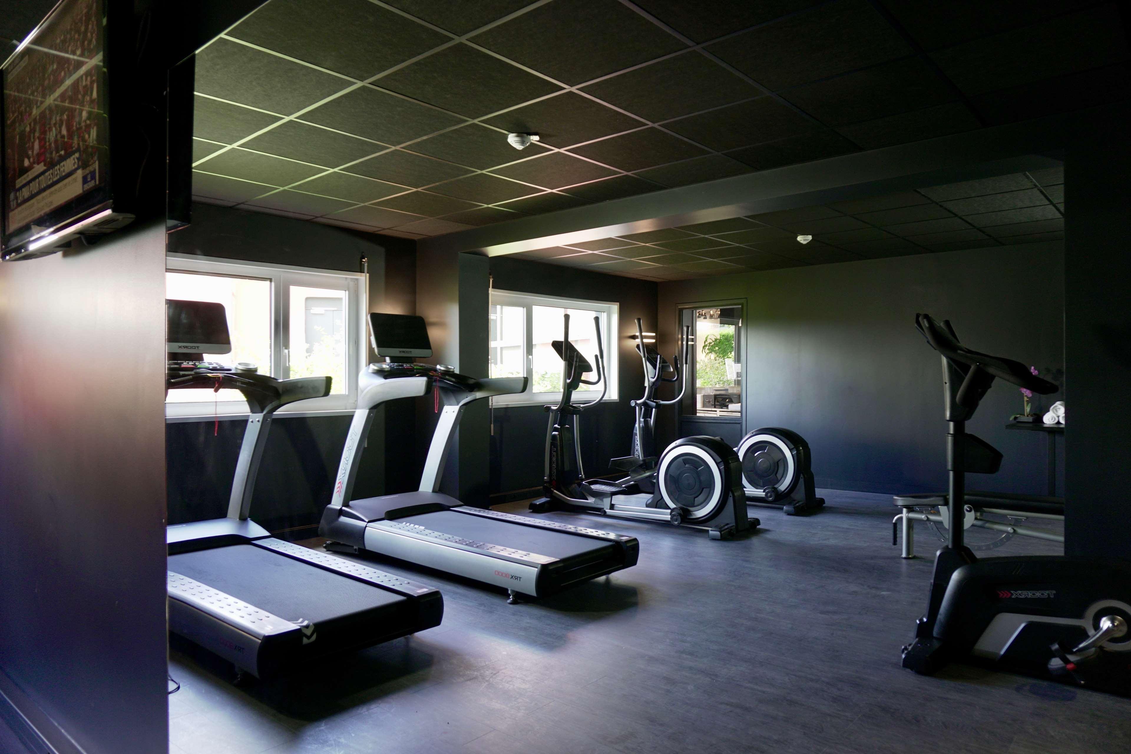 Hotel Golden Tulip Roissy Saint Witz Esterno foto