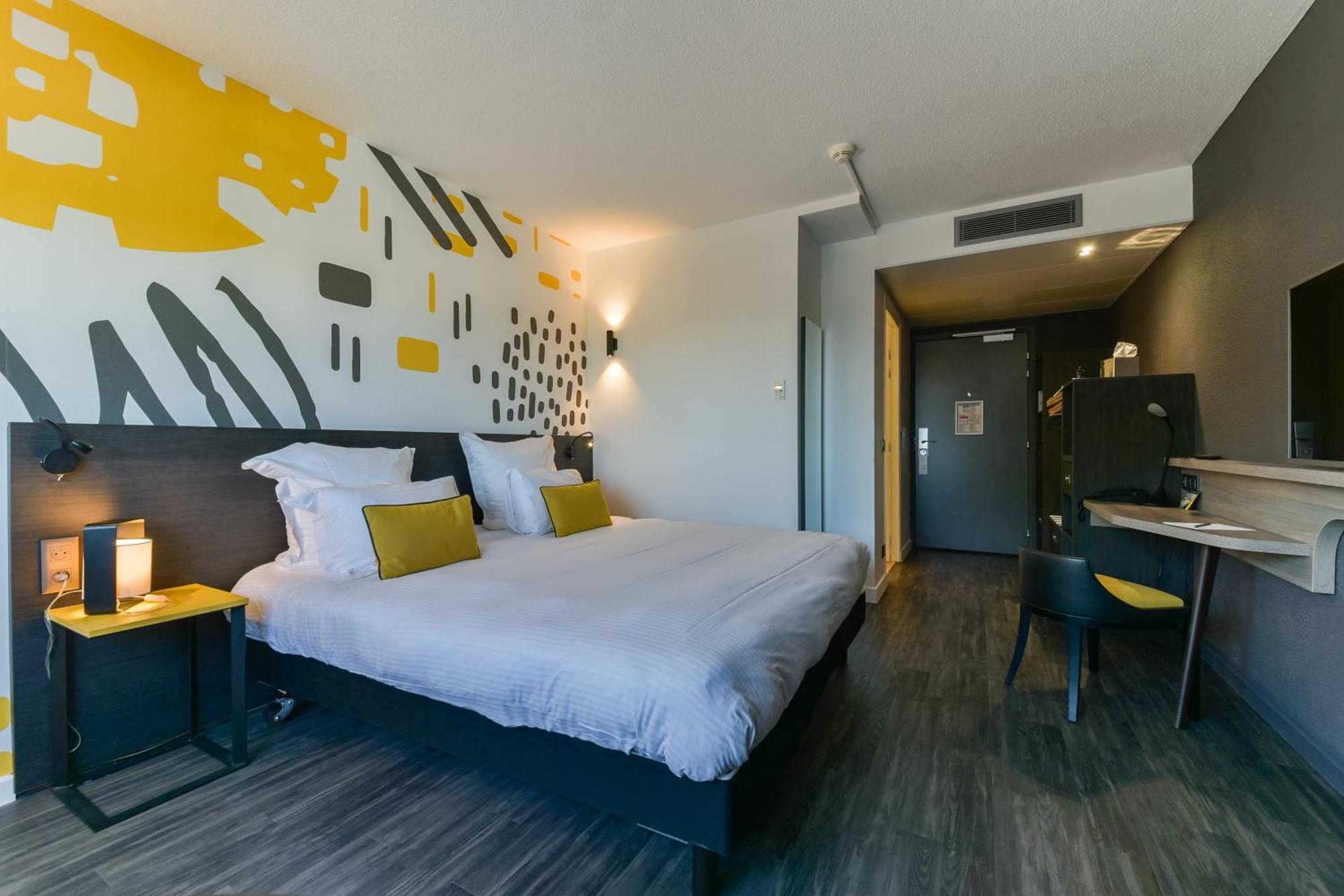 Hotel Golden Tulip Roissy Saint Witz Esterno foto
