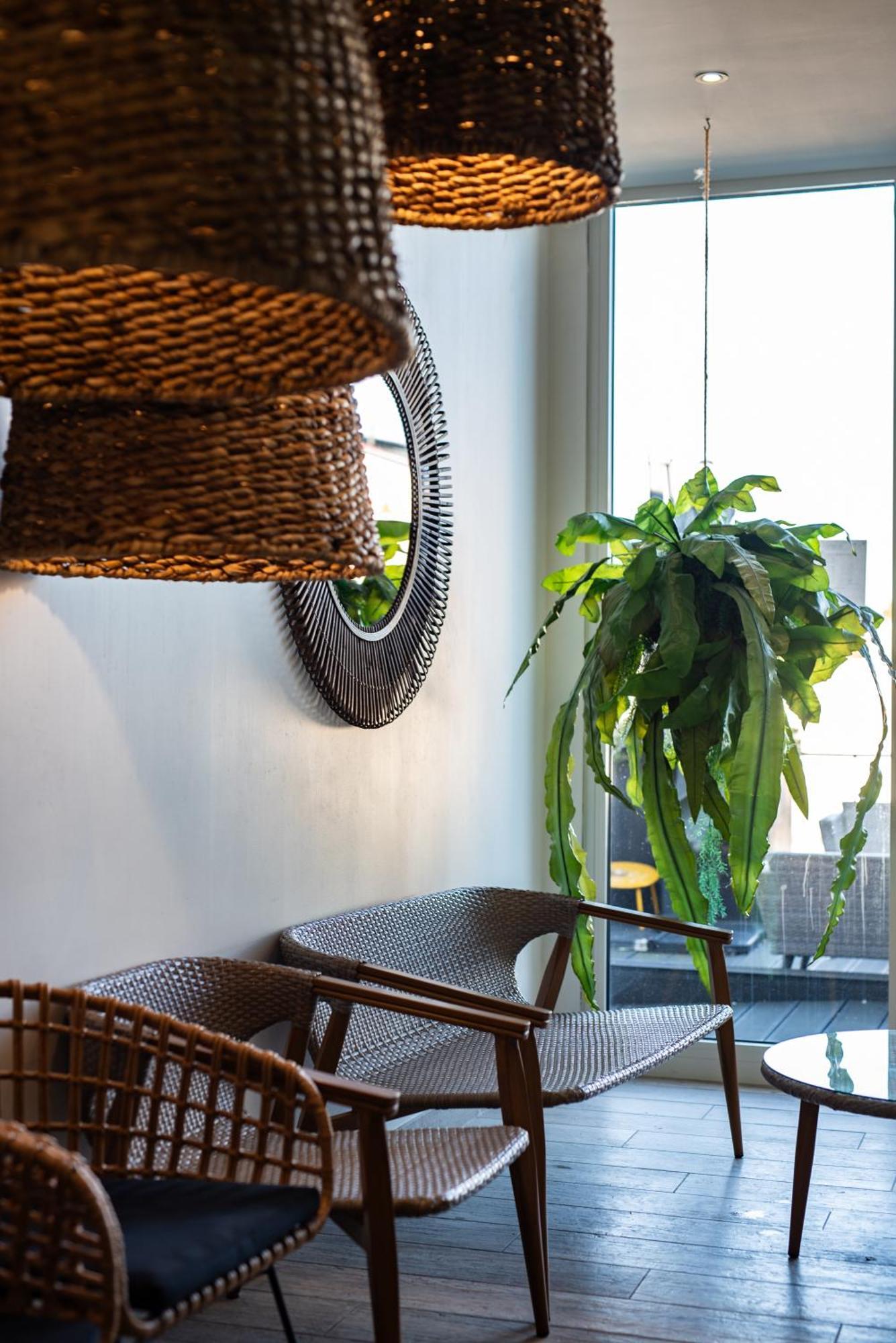 Hotel Golden Tulip Roissy Saint Witz Esterno foto