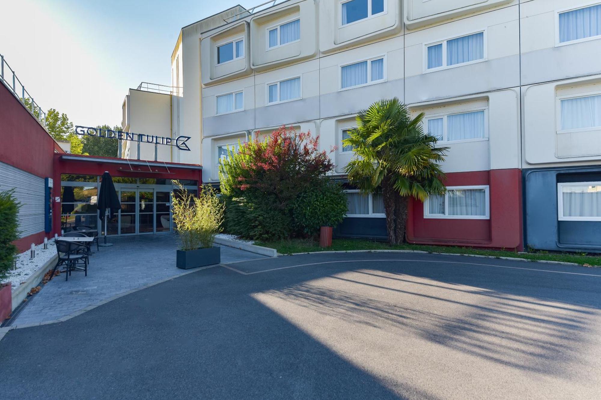 Hotel Golden Tulip Roissy Saint Witz Esterno foto